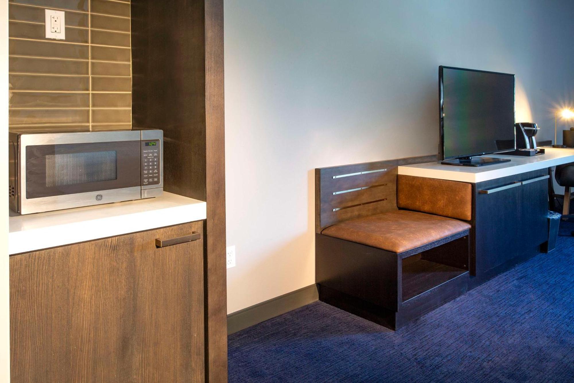 Hilton Garden Inn Redmond Wa Buitenkant foto