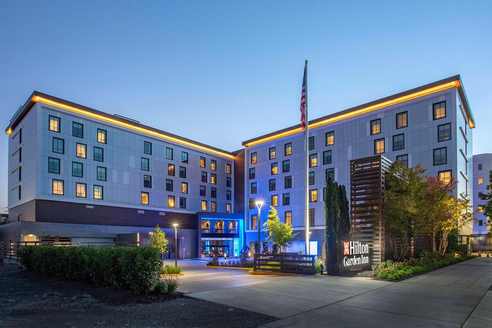 Hilton Garden Inn Redmond Wa Buitenkant foto