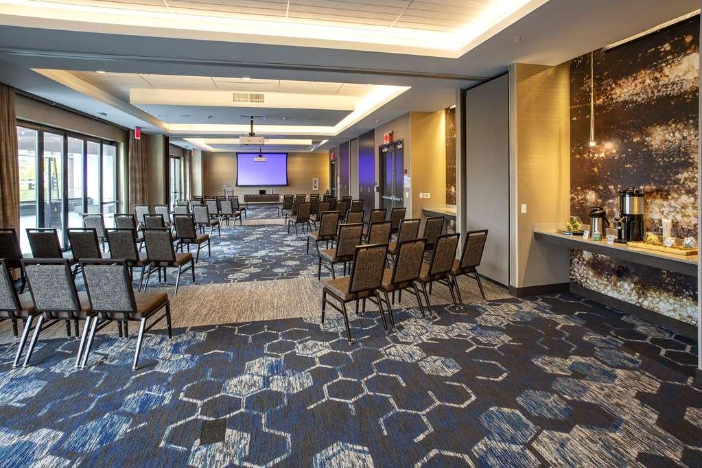 Hilton Garden Inn Redmond Wa Faciliteiten foto