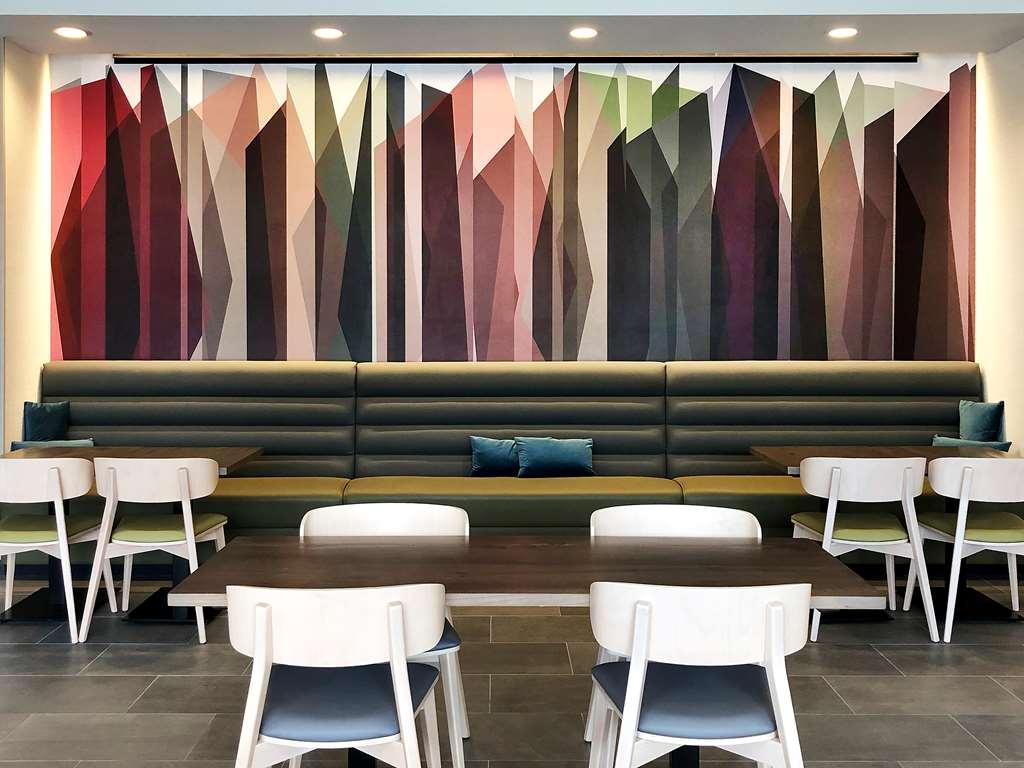 Hilton Garden Inn Redmond Wa Restaurant foto